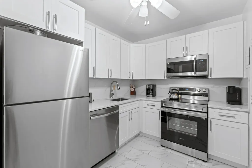 418 S Cypress Road Pompano Beach FL 33060