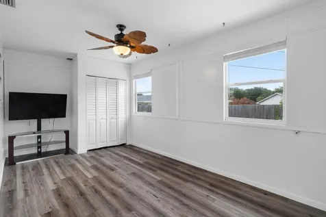2331 NE 15th Court Jensen Beach FL 34957