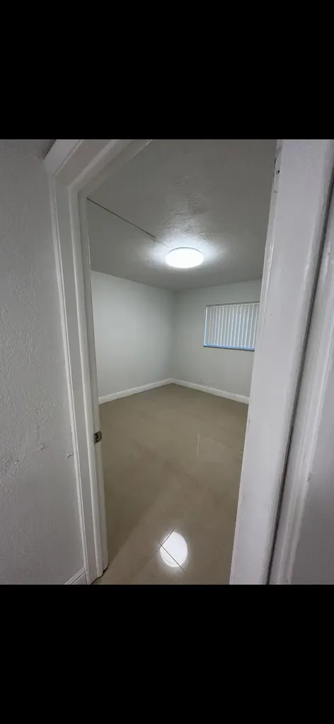 8704 NW 35th Street Coral Springs FL 33065