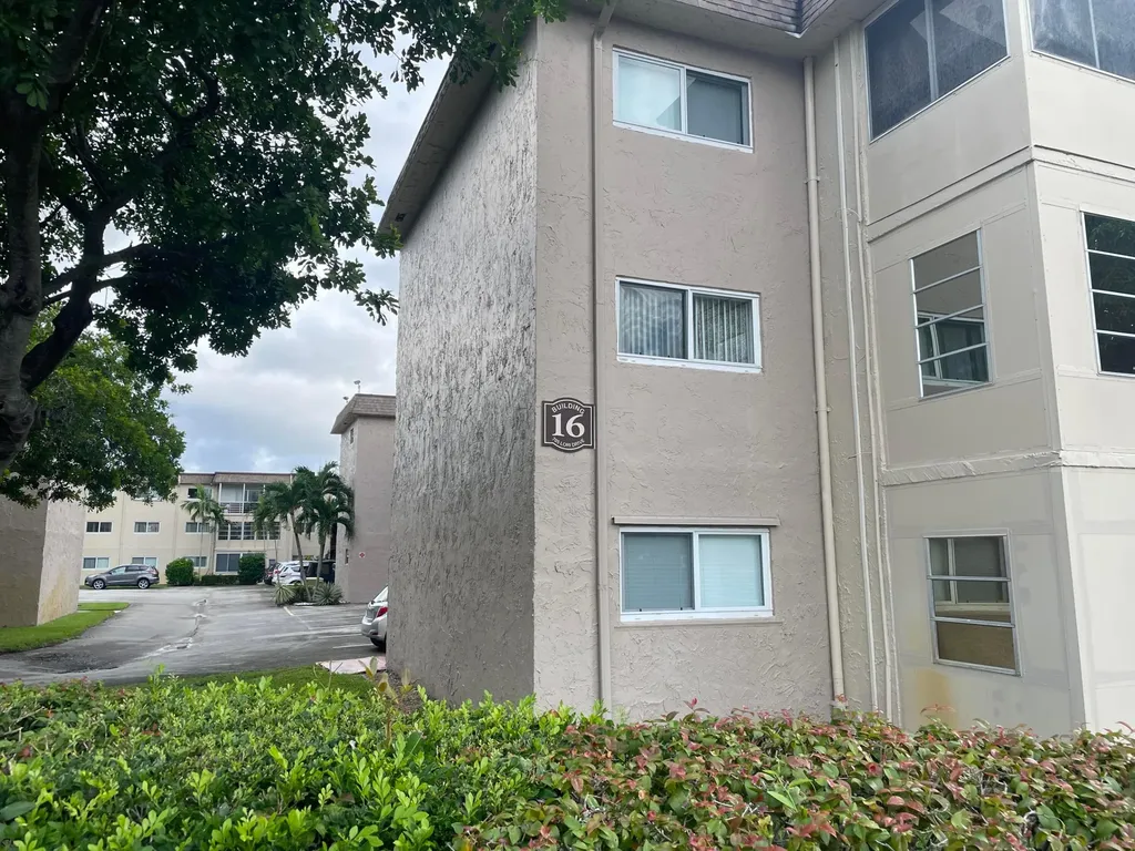 705 Lori Drive Palm Springs FL 33461