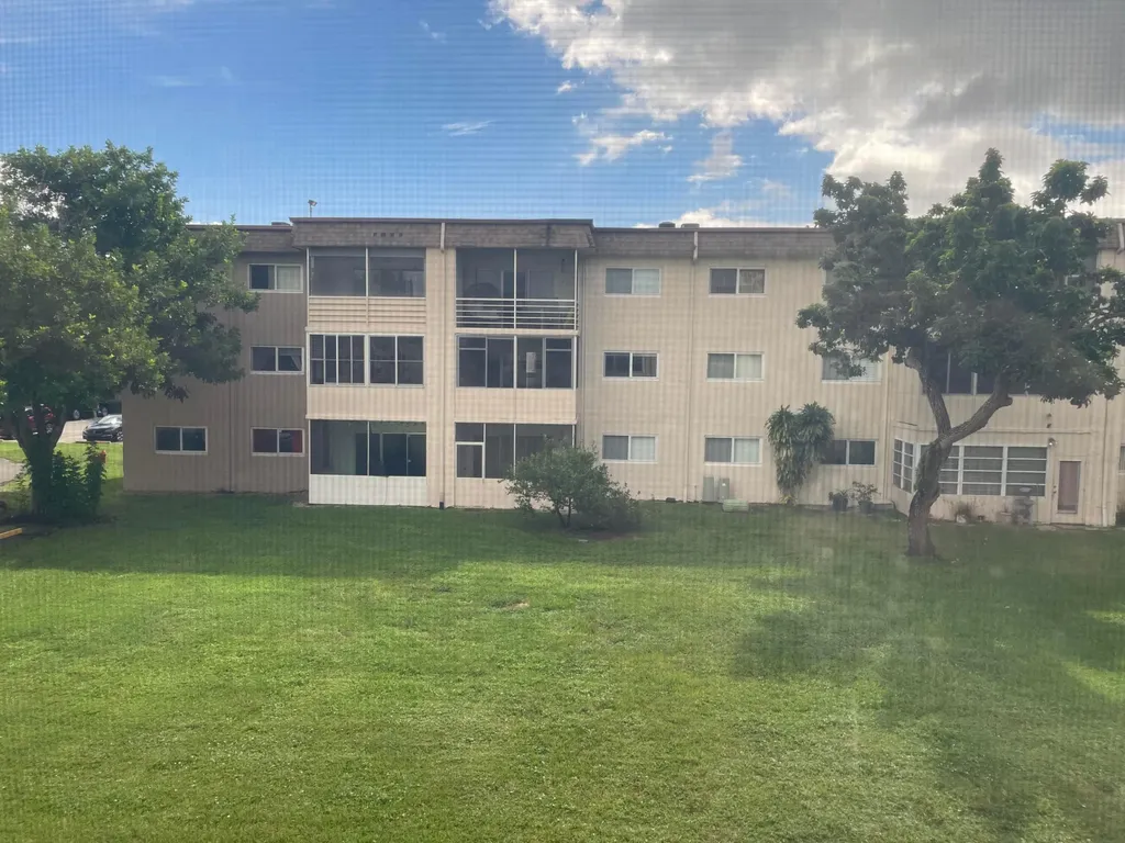 705 Lori Drive Palm Springs FL 33461