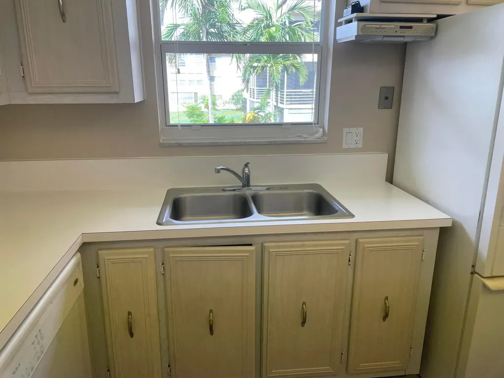 705 Lori Drive Palm Springs FL 33461