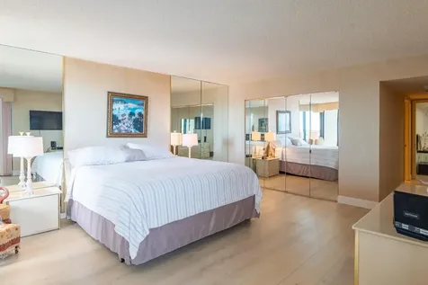 5080 N Ocean Drive Singer Island FL 33404