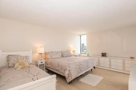 5080 N Ocean Drive Singer Island FL 33404