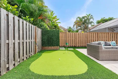 6638 NW 27th Avenue Boca Raton FL 33496