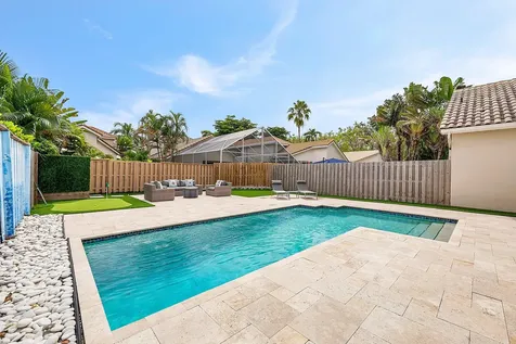 6638 NW 27th Avenue Boca Raton FL 33496