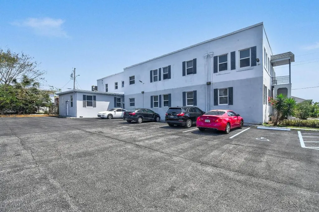 1401 Division Avenue West Palm Beach FL 33401