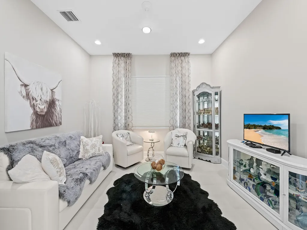 11335 Virginia Pine Court Boynton Beach FL 33473