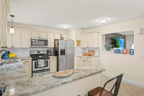 232 SW Kimball Circle Port St Lucie FL 34953
