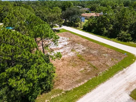 9216 103rd Court Vero Beach FL 32967