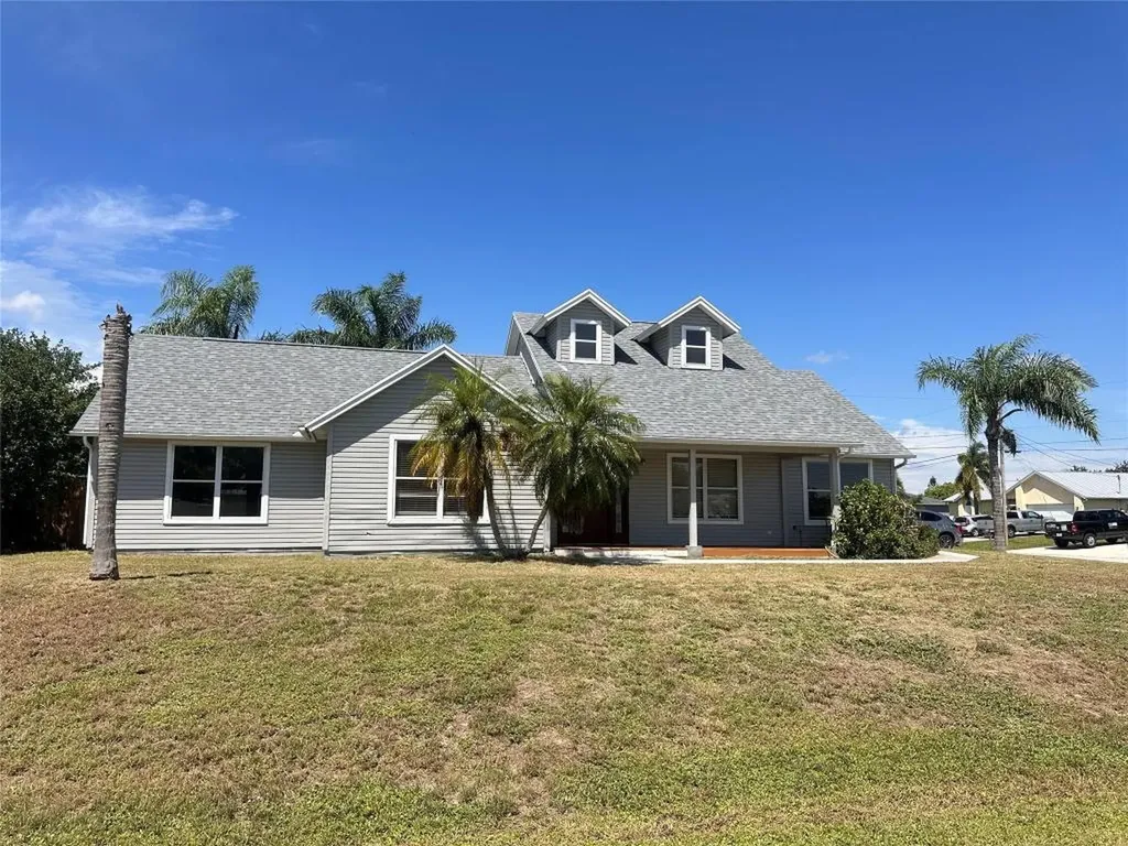 440 SW North Quick Circle Port St Lucie FL 34953