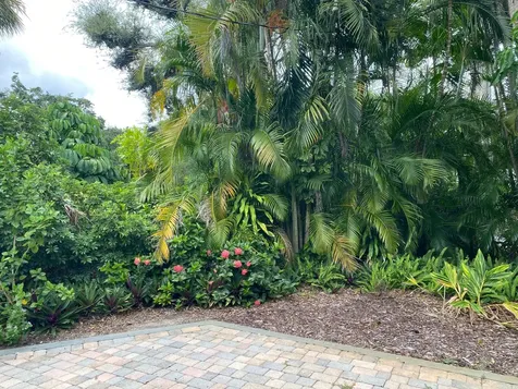 535 Flamevine Lane Vero Beach FL 32963