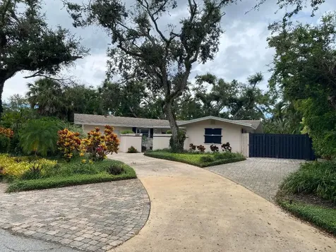 535 Flamevine Lane Vero Beach FL 32963