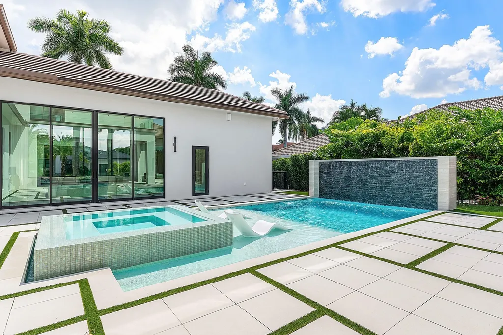 17615 Foxborough Lane Boca Raton FL 33496
