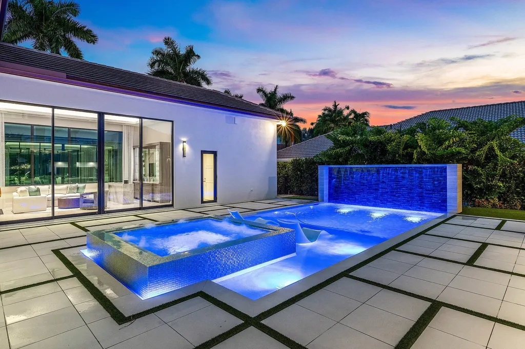 17615 Foxborough Lane Boca Raton FL 33496