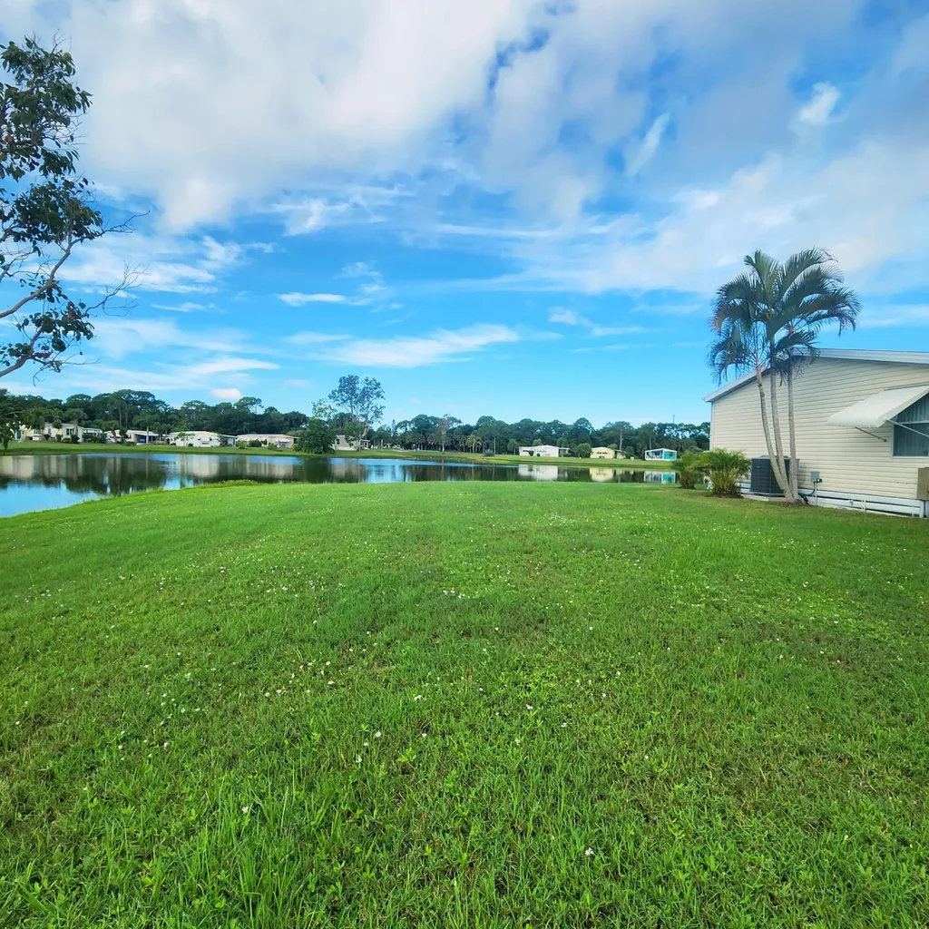 26 Orinco Road Port St Lucie FL 34952