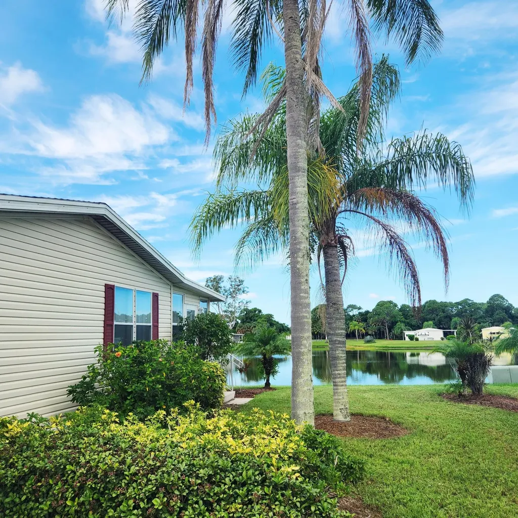 26 Orinco Road Port St Lucie FL 34952