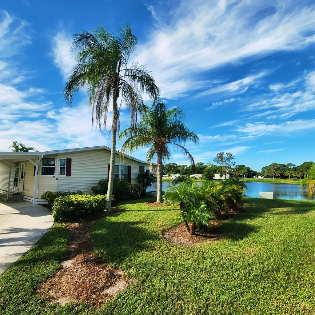 26 Orinco Road Port St Lucie FL 34952