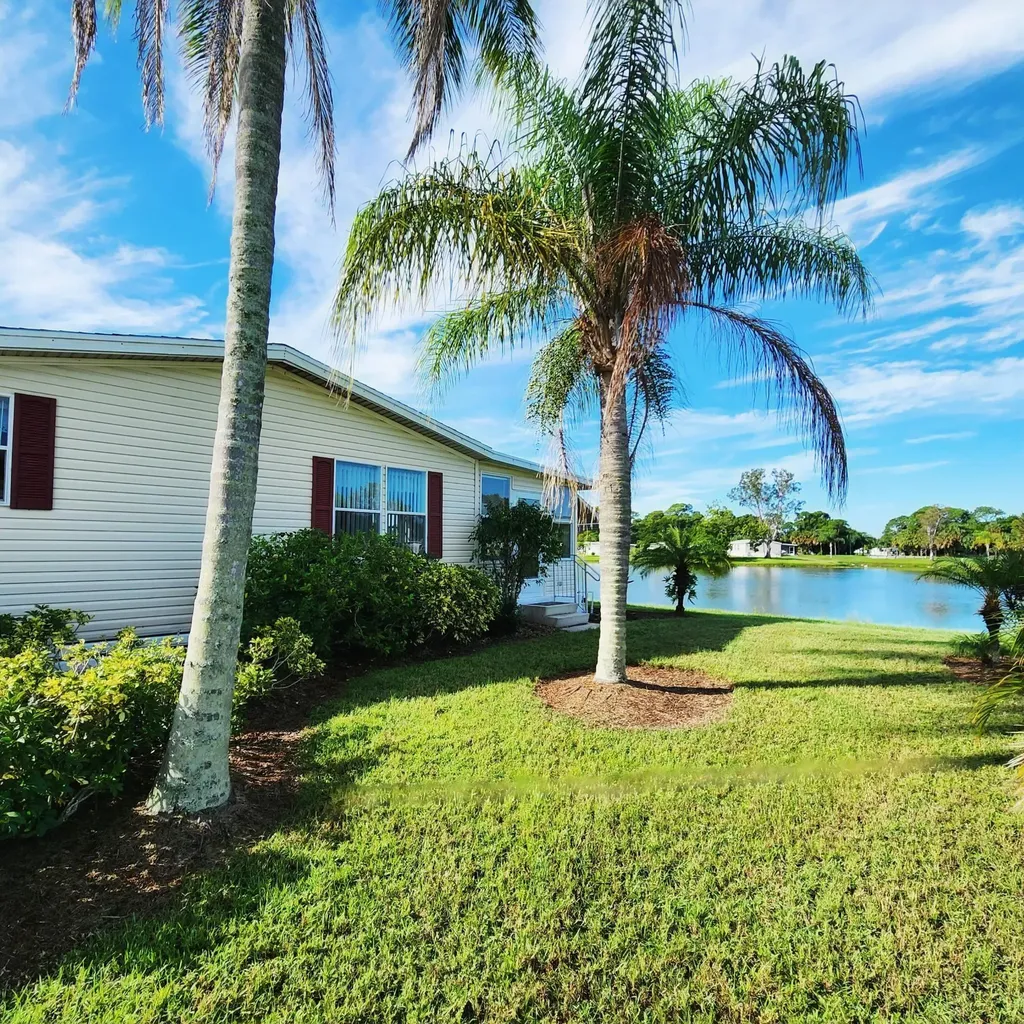 26 Orinco Road Port St Lucie FL 34952