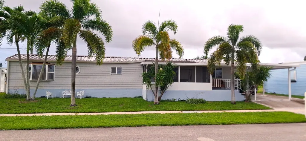 4385 Mocking Bird Drive Boynton Beach FL 33436