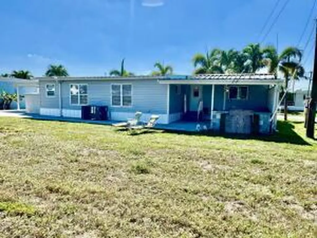 4385 Mocking Bird Drive Boynton Beach FL 33436