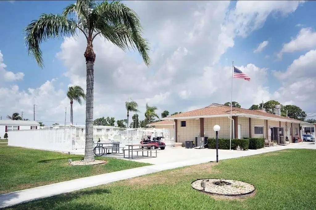 4385 Mocking Bird Drive Boynton Beach FL 33436