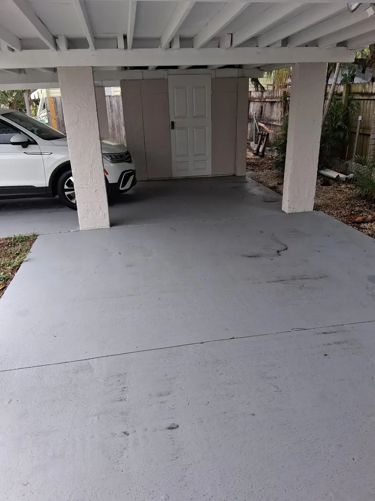 5815 Garden Avenue West Palm Beach FL 33405