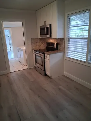 5815 Garden Avenue West Palm Beach FL 33405