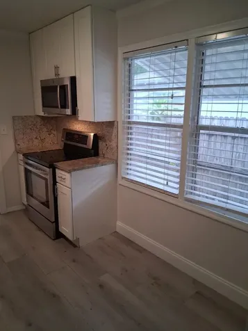 5815 Garden Avenue West Palm Beach FL 33405