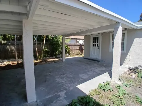 5815 Garden Avenue West Palm Beach FL 33405