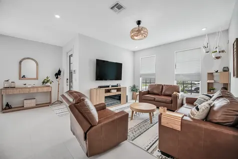 930 SW Prairie Avenue Palm City FL 34990