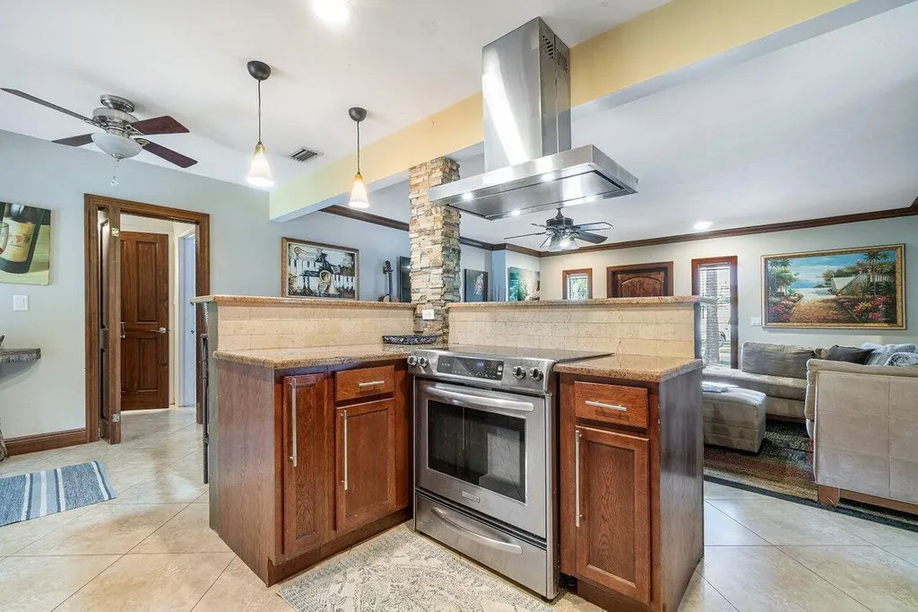 3118 Pierson Drive Delray Beach FL 33483