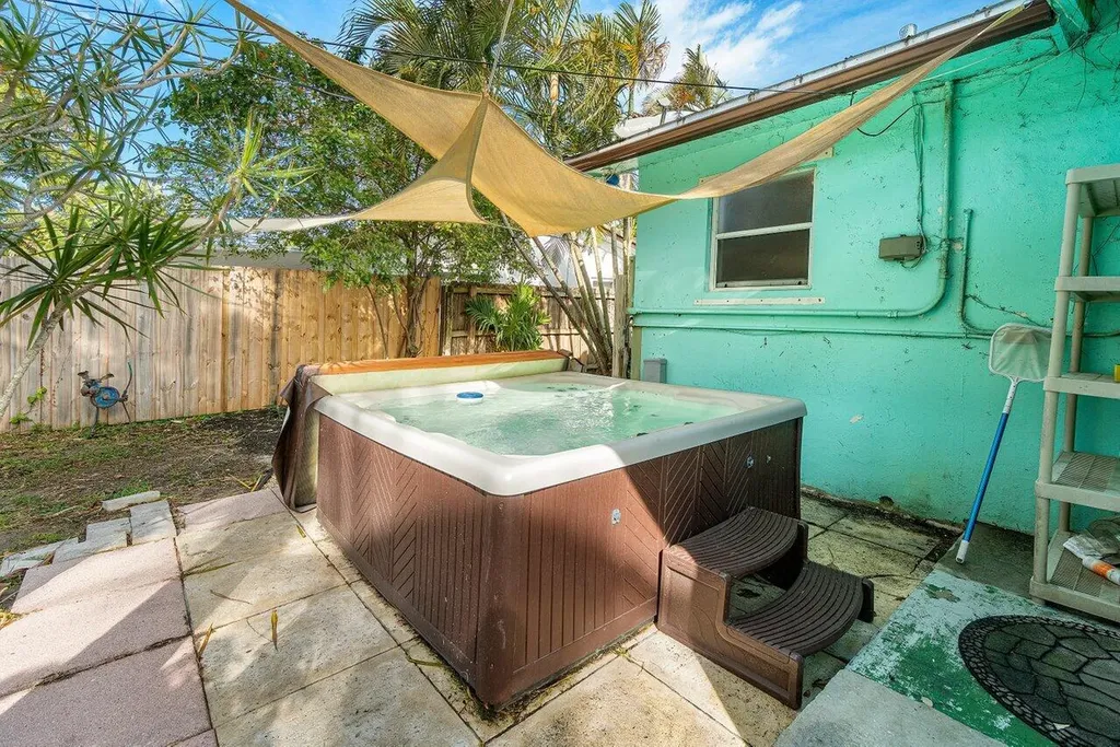 3118 Pierson Drive Delray Beach FL 33483
