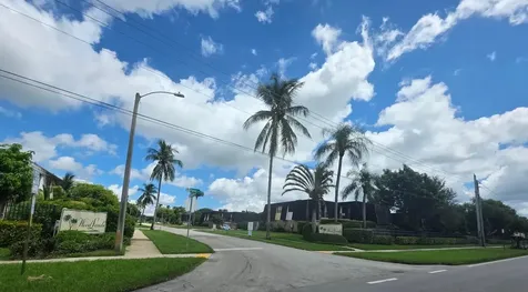 218 Woodland Road Palm Springs FL 33461