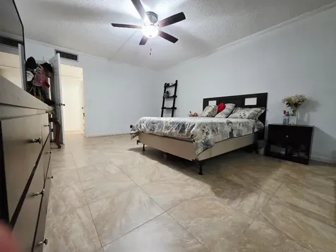 218 Woodland Road Palm Springs FL 33461