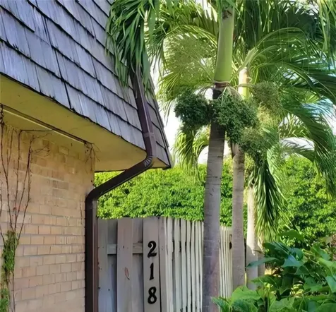 218 Woodland Road Palm Springs FL 33461