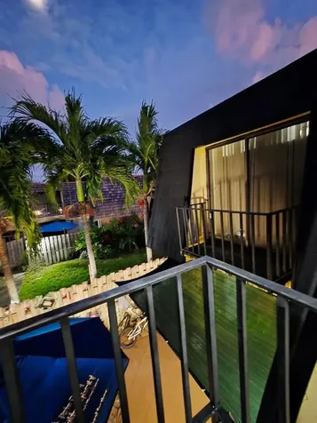 218 Woodland Road Palm Springs FL 33461