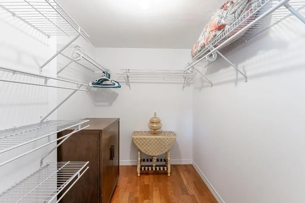 140 Lake Nancy 113 Lane West Palm Beach FL 33411