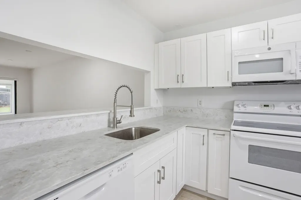 315 NW 36th Avenue Deerfield Beach FL 33442
