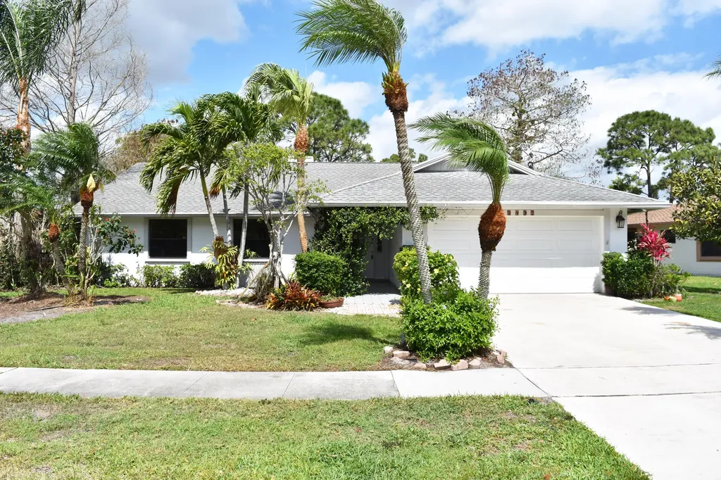 13492 Exotica Lane Wellington FL 33414