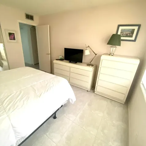 392 Brighton J Boca Raton FL 33434