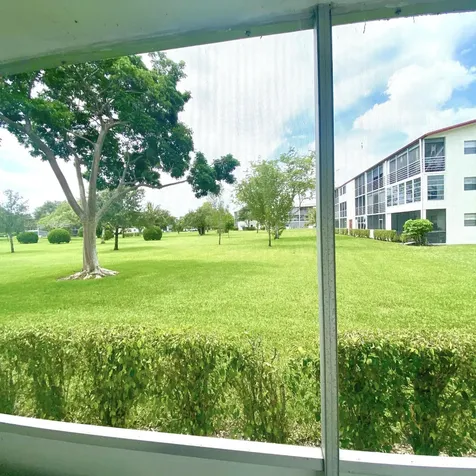 392 Brighton J Boca Raton FL 33434
