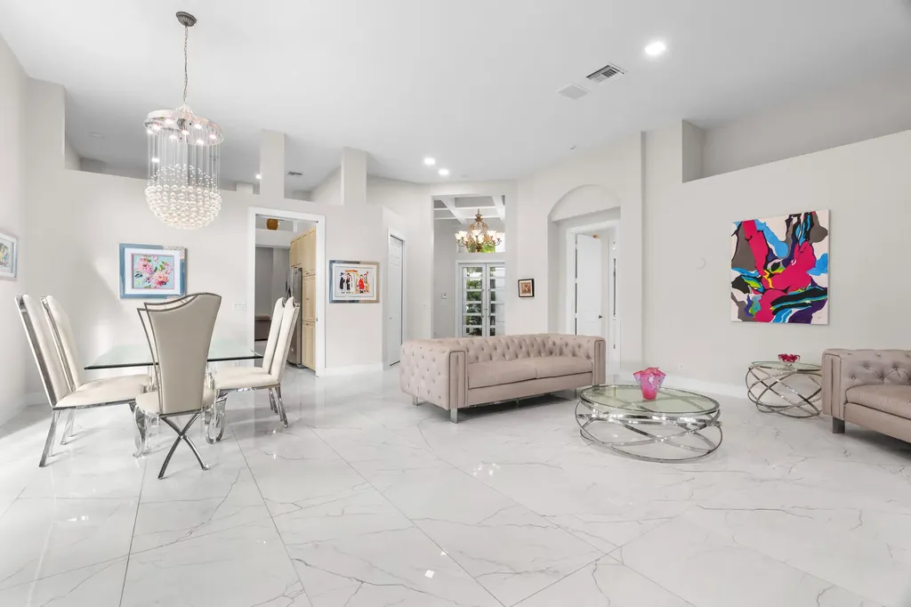 16112 Villa Vizcaya Place Delray Beach FL 33446