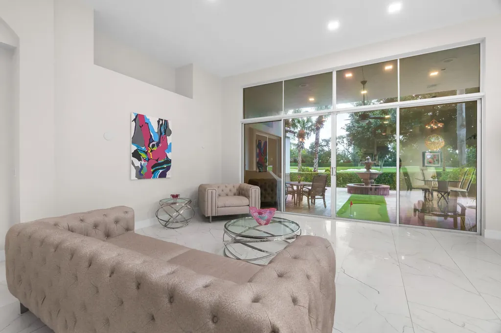 16112 Villa Vizcaya Place Delray Beach FL 33446