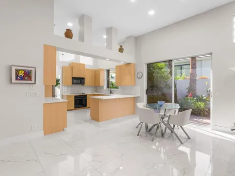 16112 Villa Vizcaya Place Delray Beach FL 33446