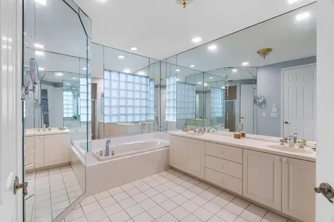 16112 Villa Vizcaya Place Delray Beach FL 33446