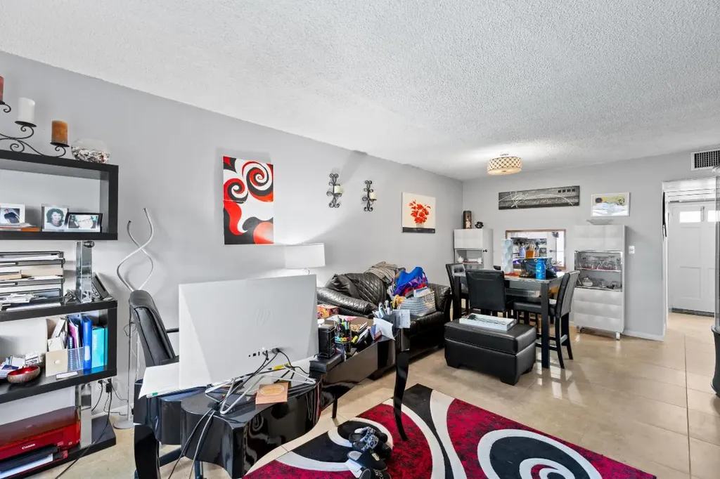 400 NE 20th B108 Street Boca Raton FL 33431