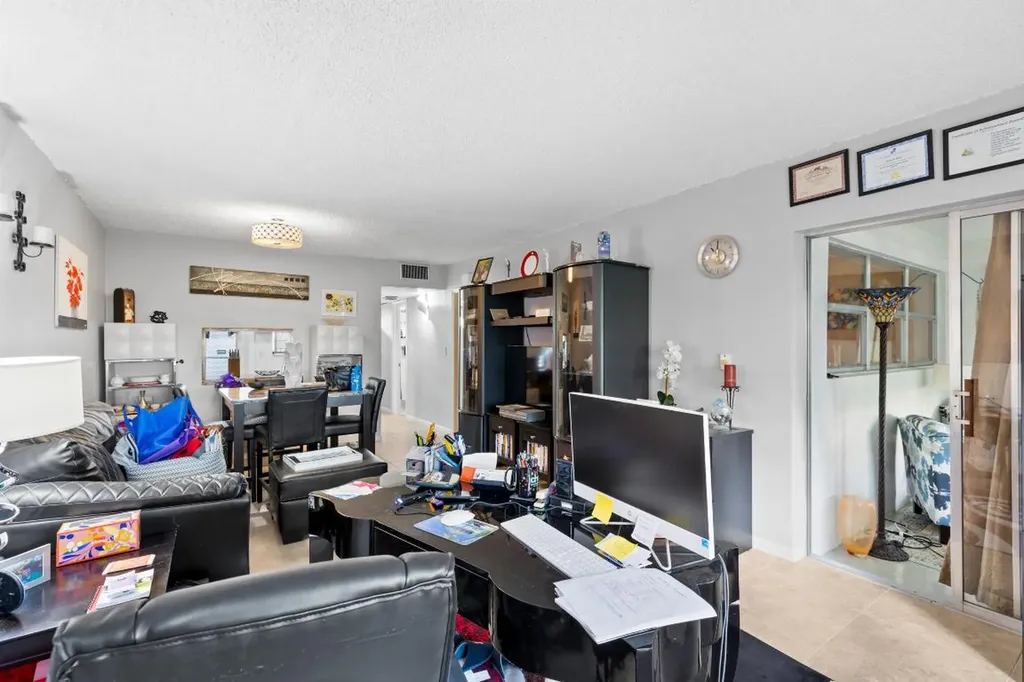 400 NE 20th B108 Street Boca Raton FL 33431