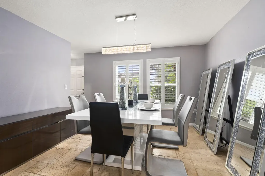 6124 NW Butterfly Orchid Place Port St Lucie FL 34986