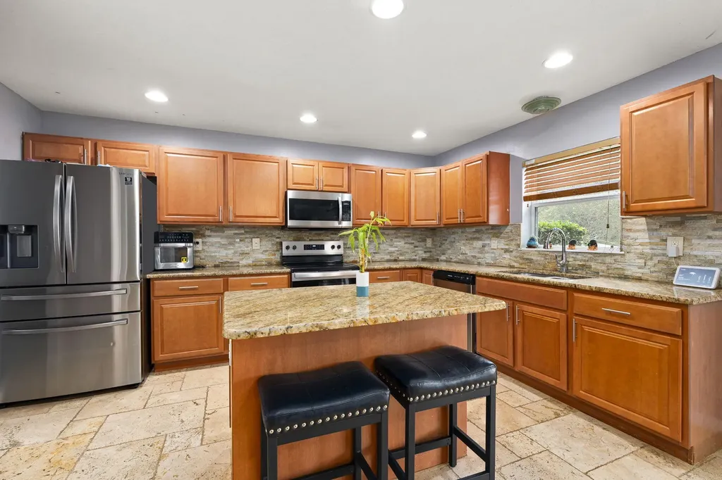 6124 NW Butterfly Orchid Place Port St Lucie FL 34986